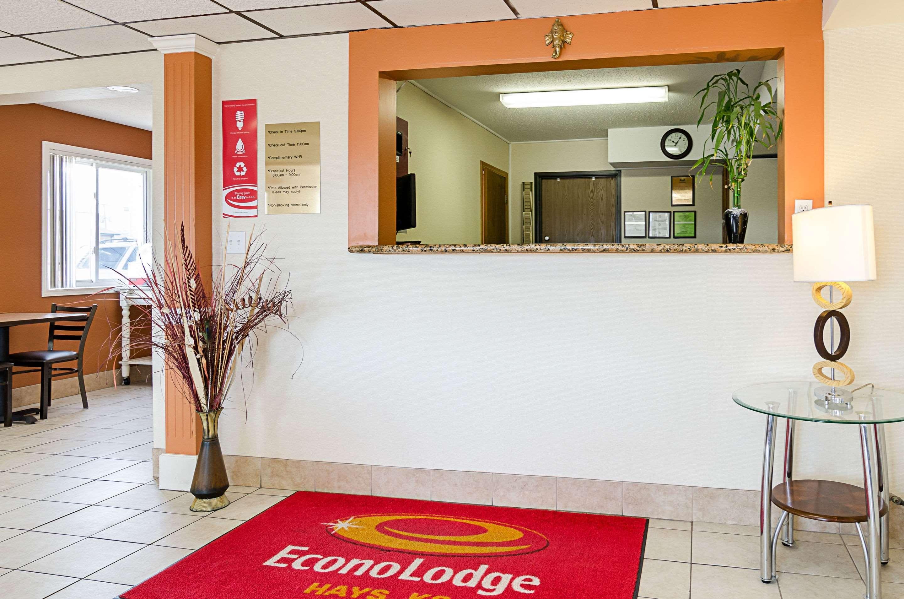 Econo I-70 Lodge Hays